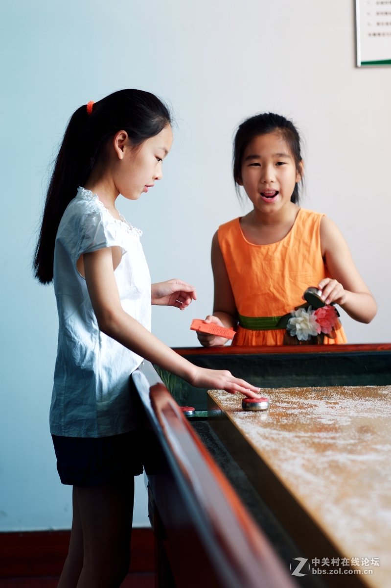 陪女儿去度假村15片