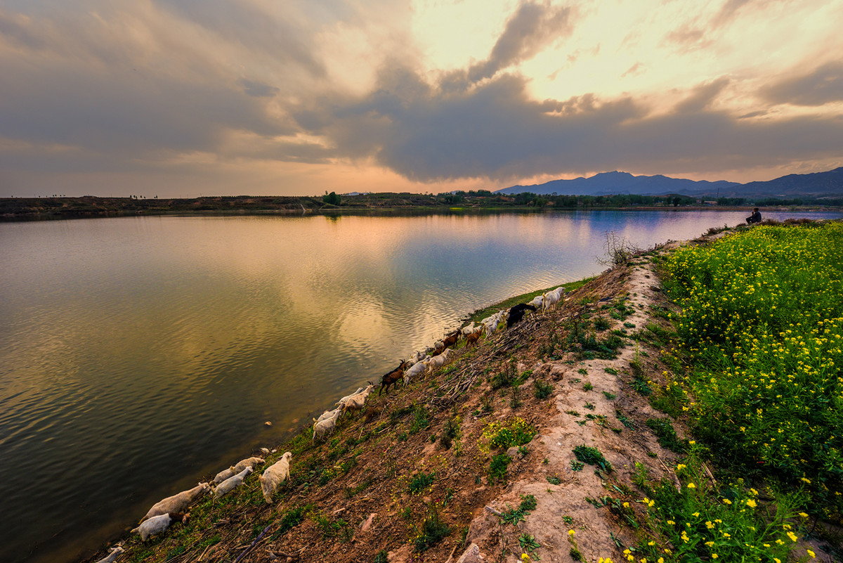 美丽的燕川水库