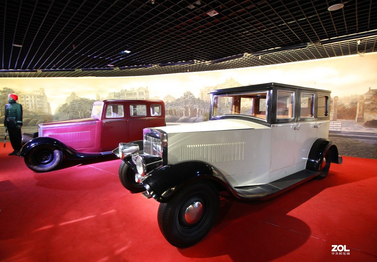 上海电视塔、陆家嘴、老爷车、外滩、城隍庙