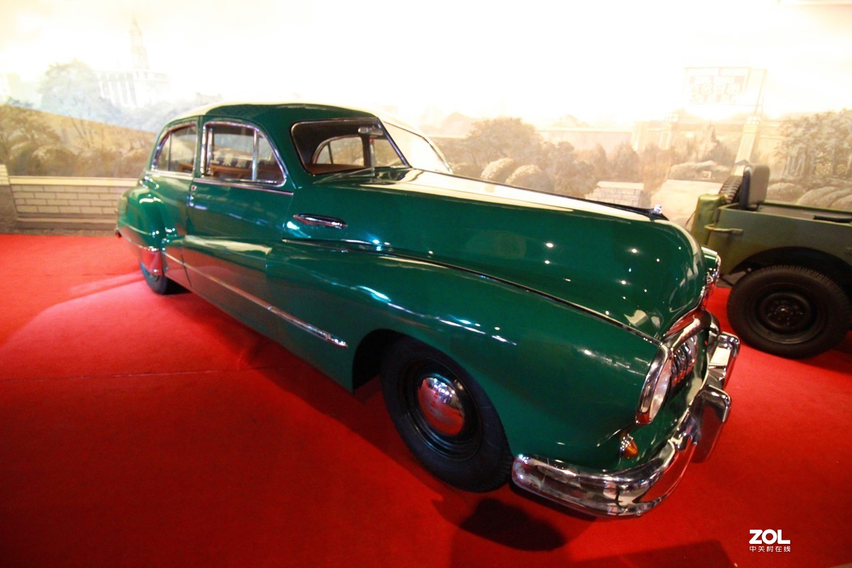 上海电视塔、陆家嘴、老爷车、外滩、城隍庙