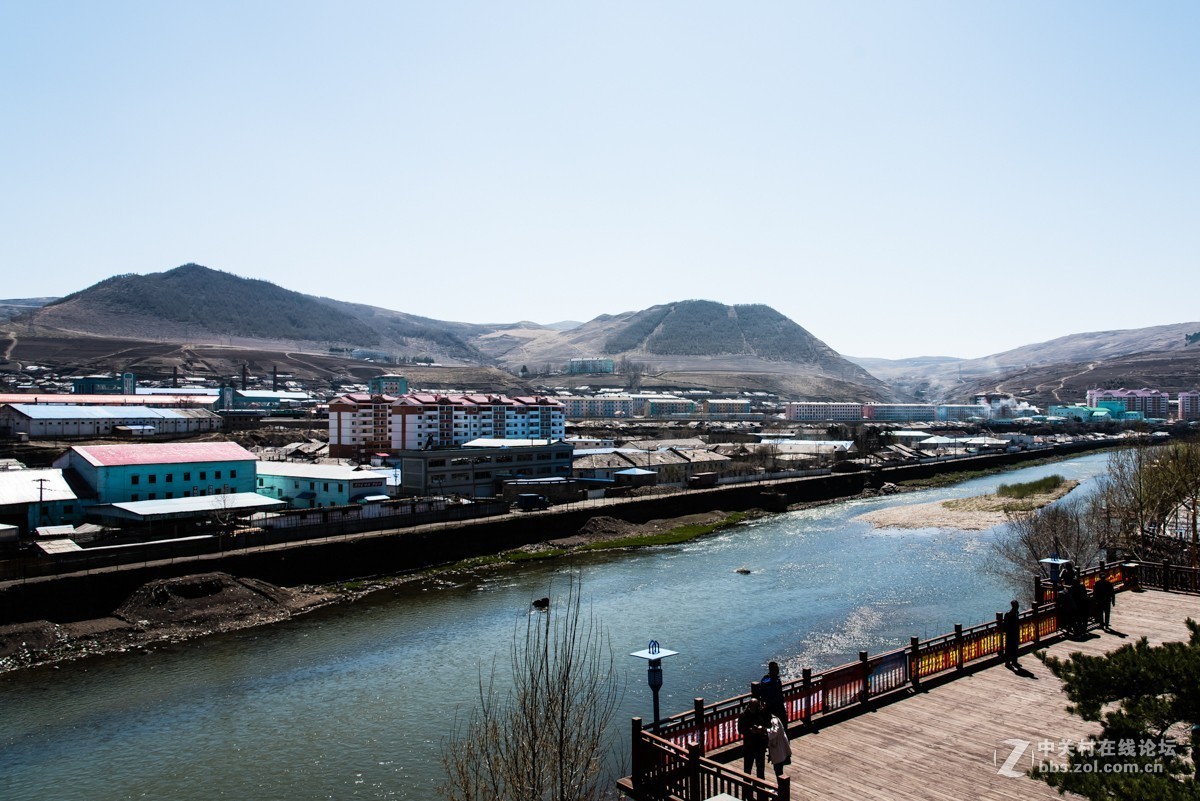 镜头里第635号鸭绿江沿岸随拍朝鲜的边境城市和村庄一