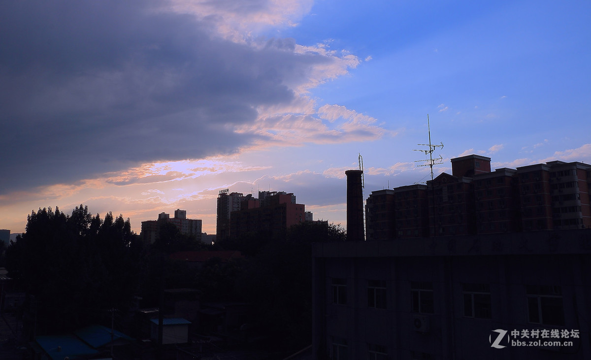 拜访贴~天空那一抹云彩