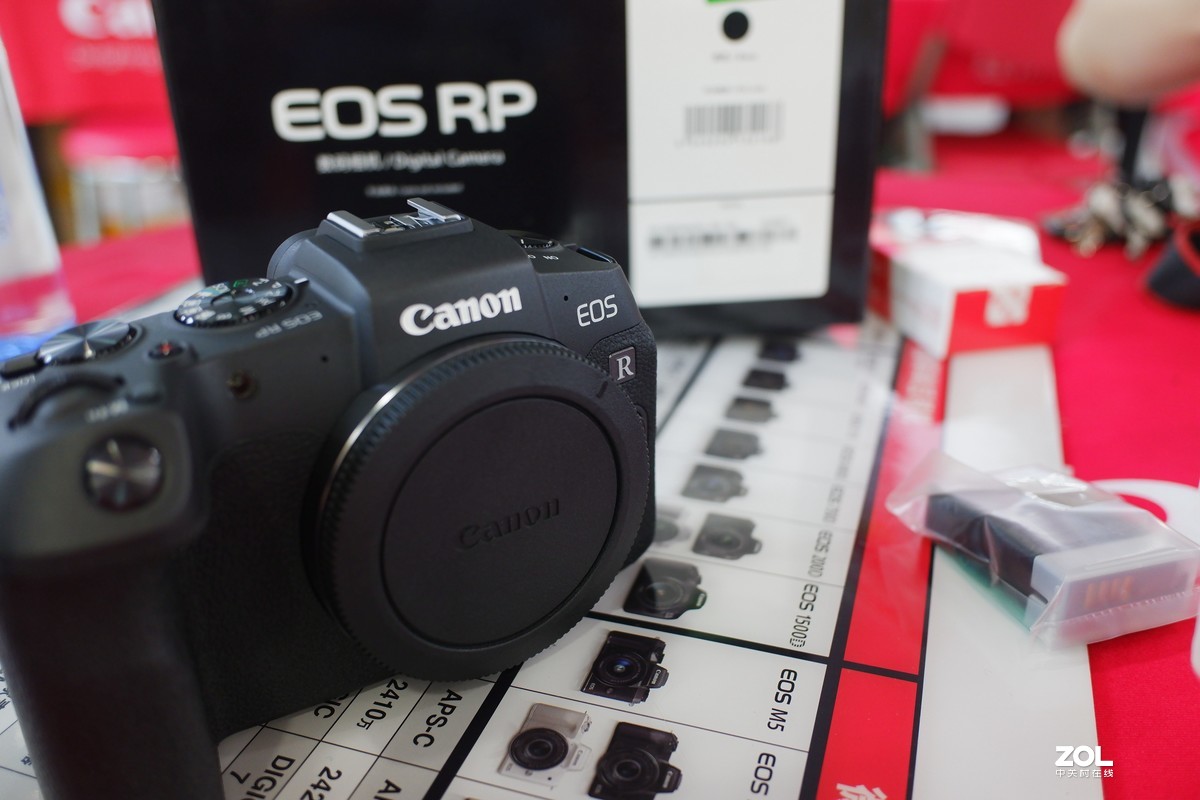 星光入手佳能EOS RP开箱