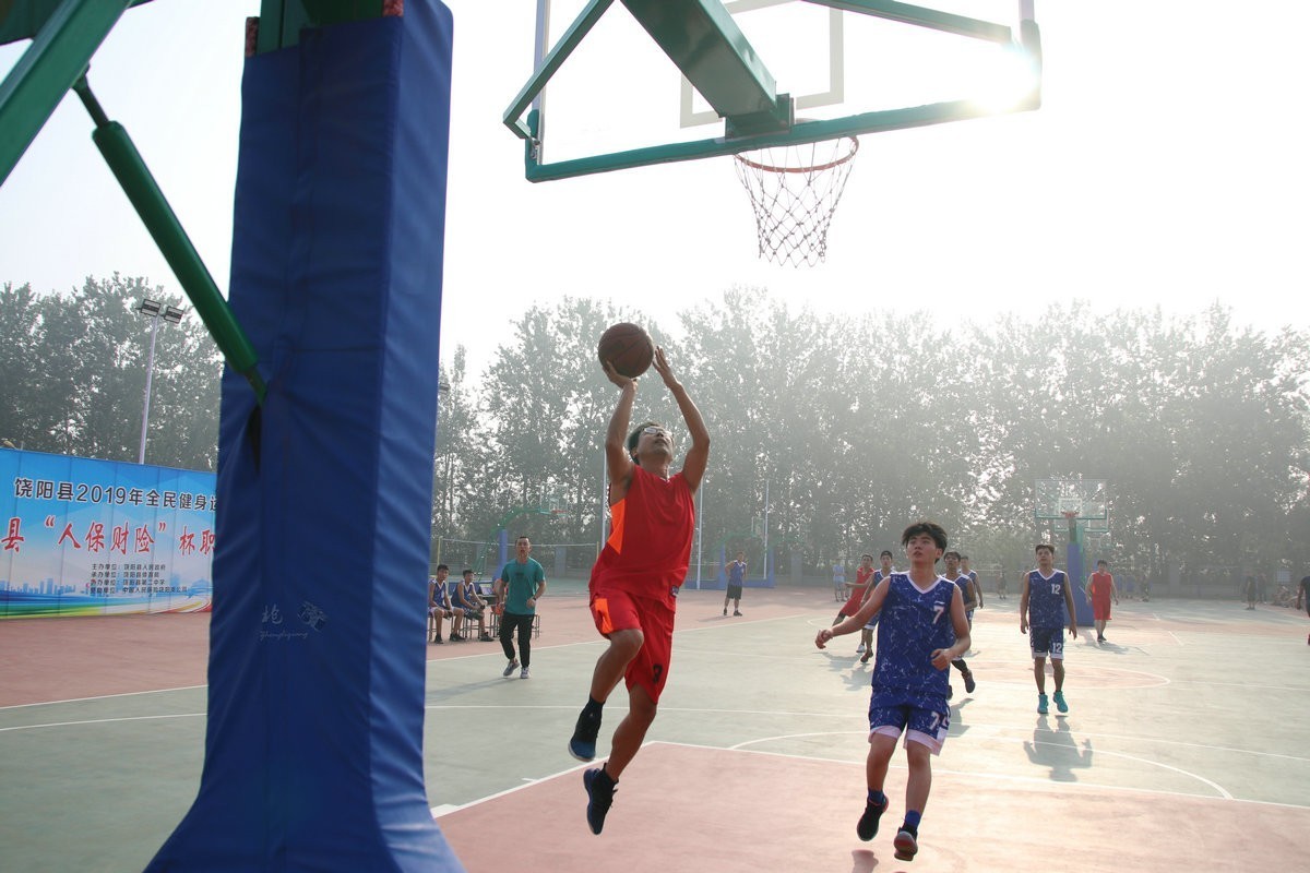 篮球比赛纪实