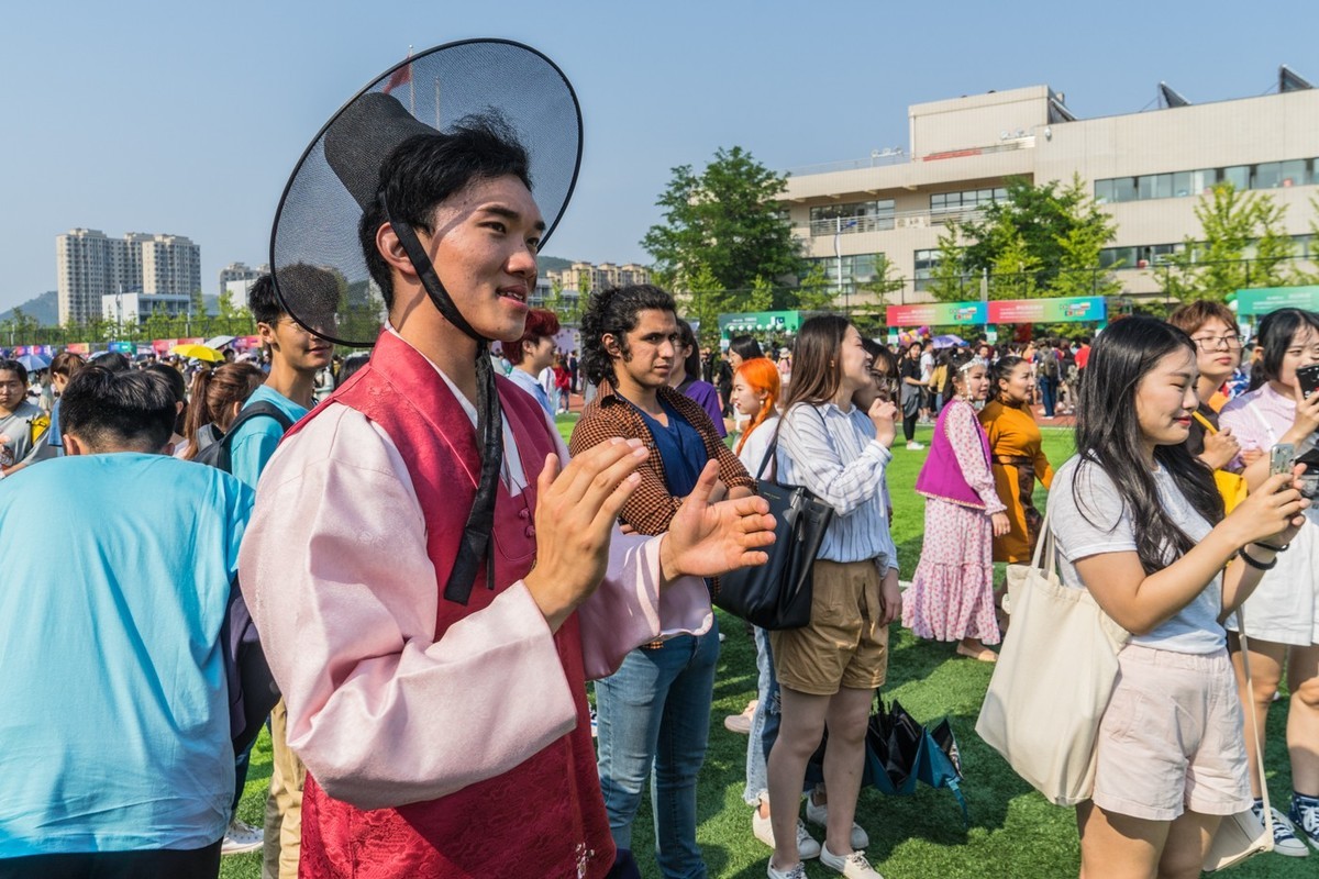 大外第五届国际文化节各国留学生展台（四）