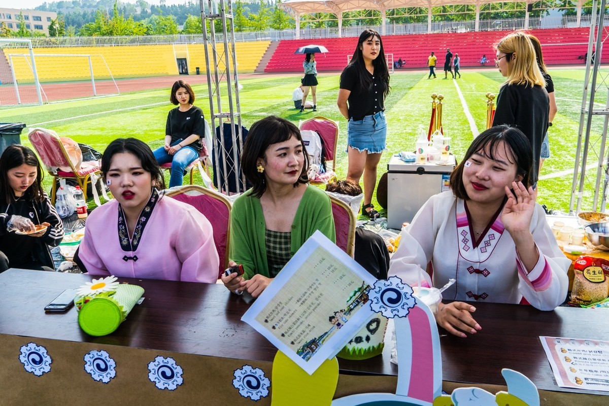 大外第五届国际文化节各国留学生展台（四）