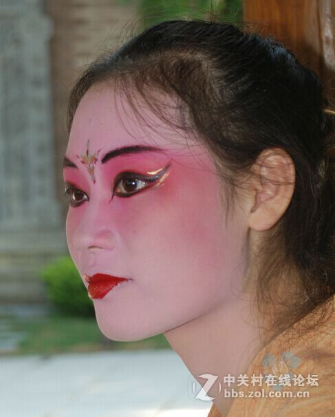 在洛帶博客小鎮完成的漢服戲曲油彩妝結合的創意攝影