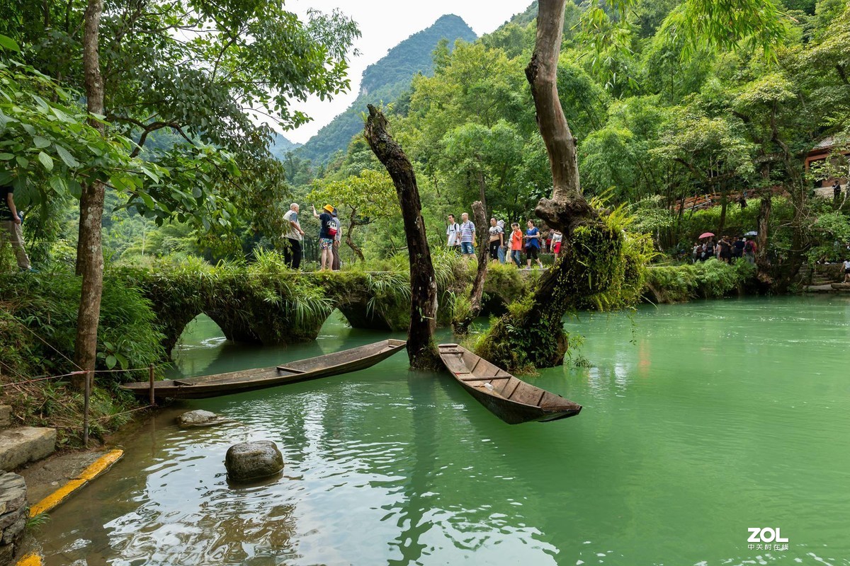 多彩贵州——小七孔桥