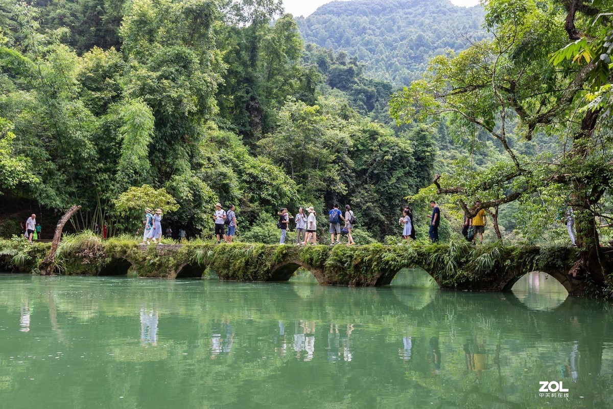 多彩贵州——小七孔桥