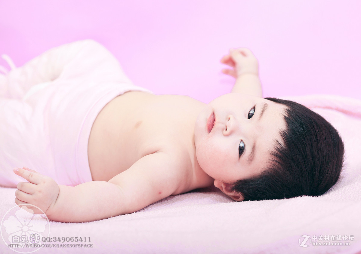 朋友的孩子，雯雯（四月大）