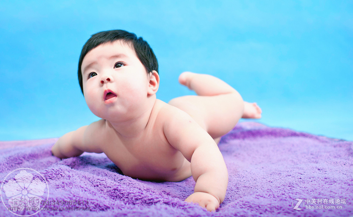 朋友的孩子，雯雯（四月大）