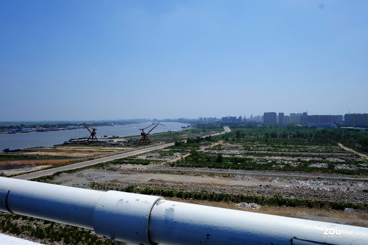 大中午的烈日炎炎下瞎吧乱拍……