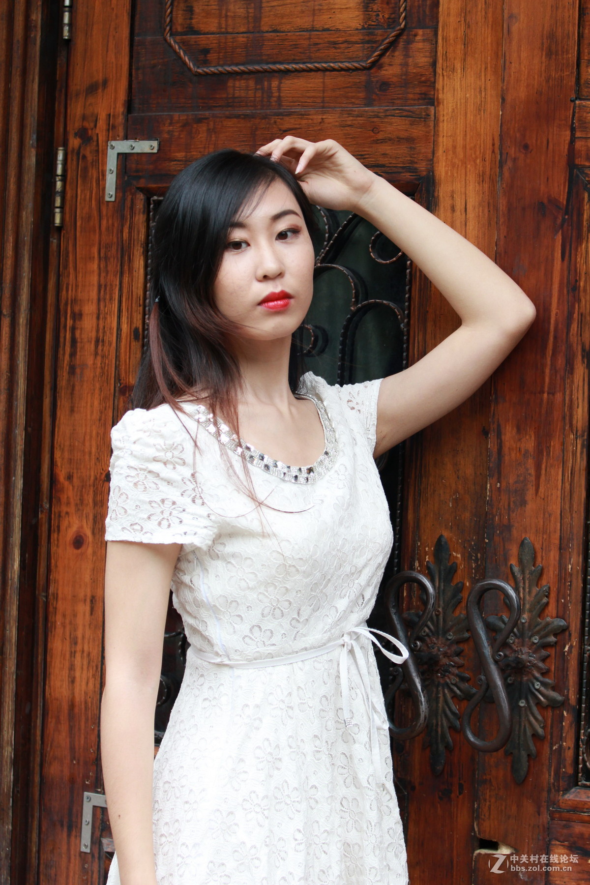 600D+爱死小小白