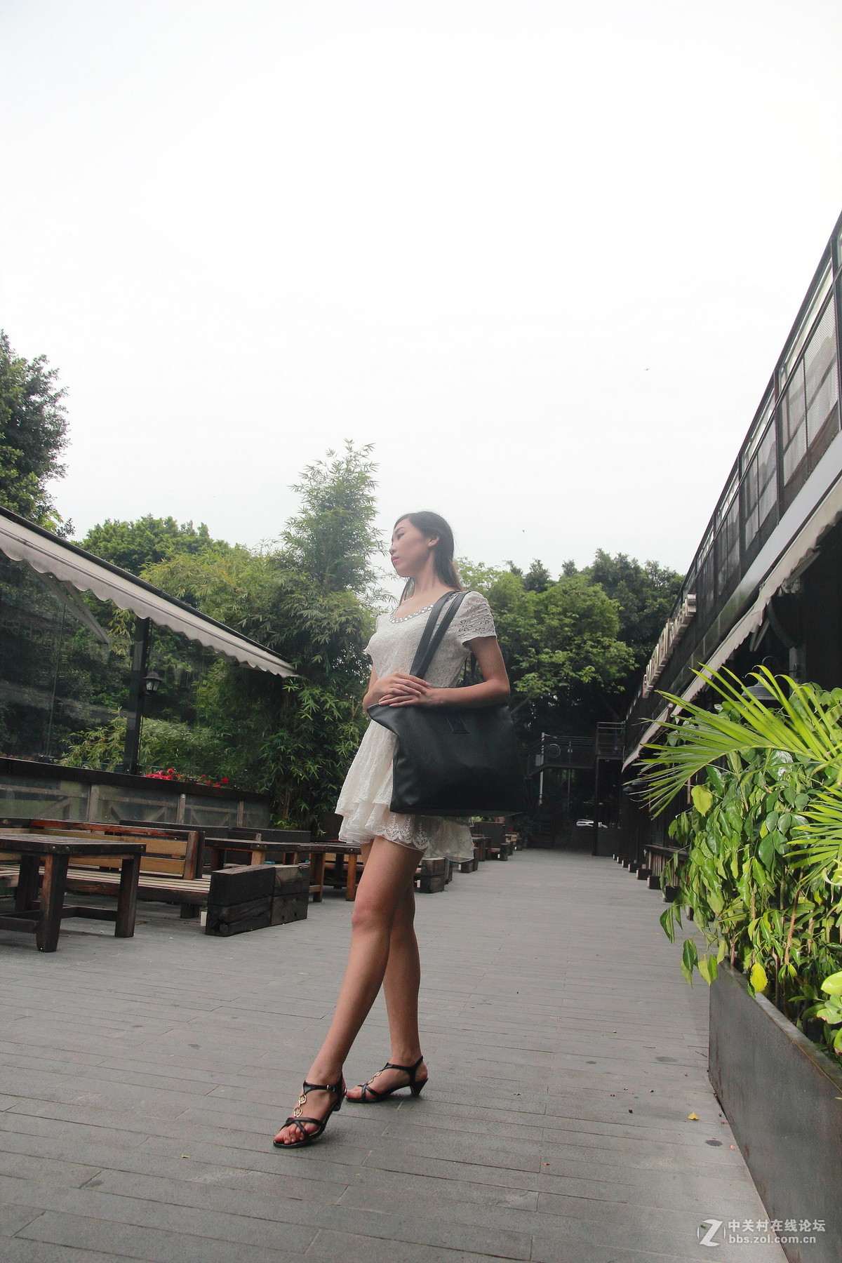 600D+爱死小小白