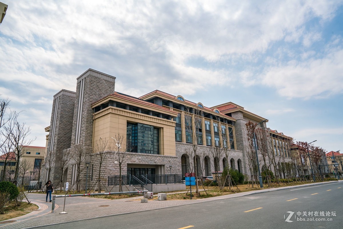 山東大學青島校區街區教學樓