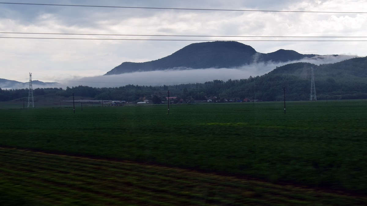 19.622尚志山关登山