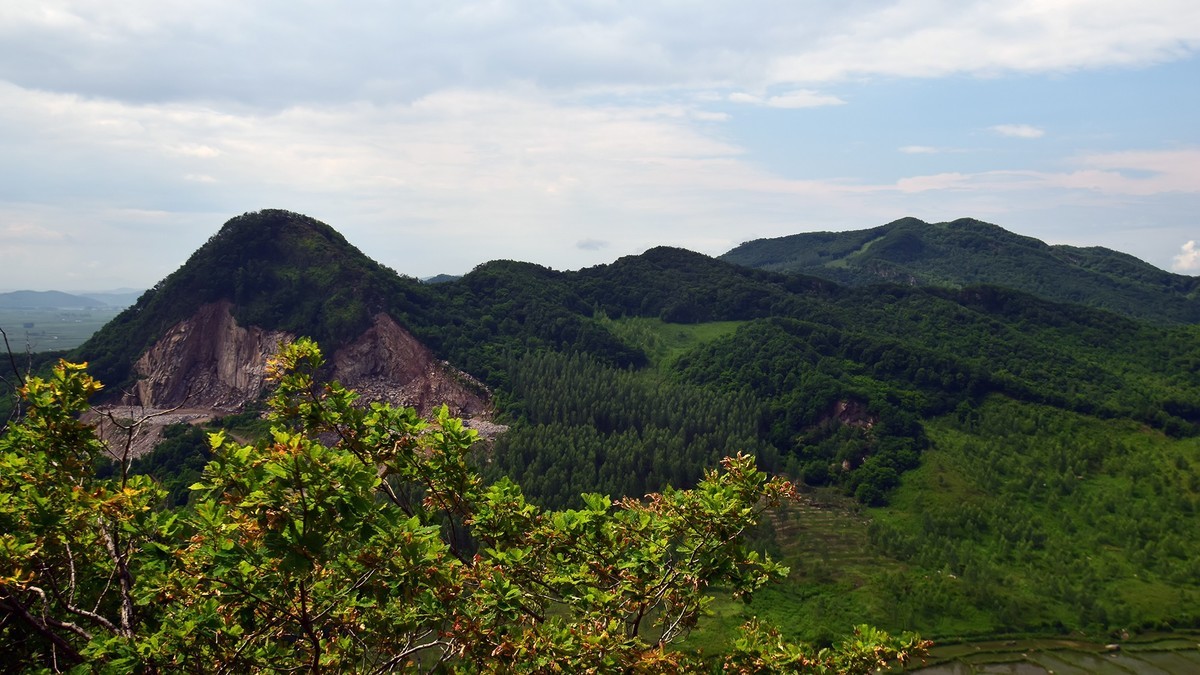 19.622尚志山关登山