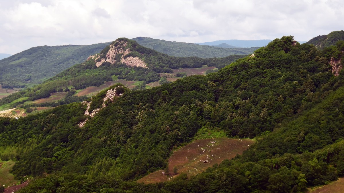 19.622尚志山关登山