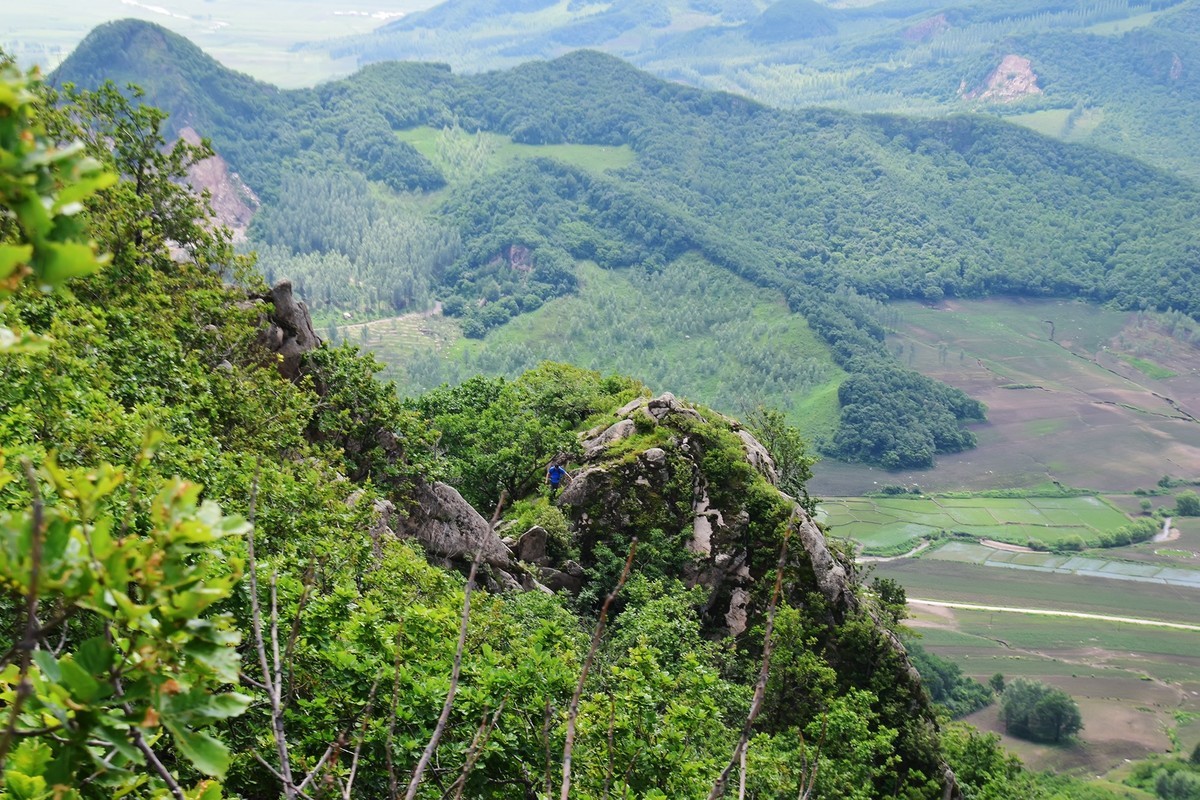 19.622尚志山关登山
