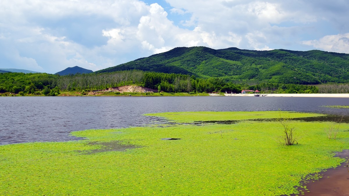 19.622尚志山关登山