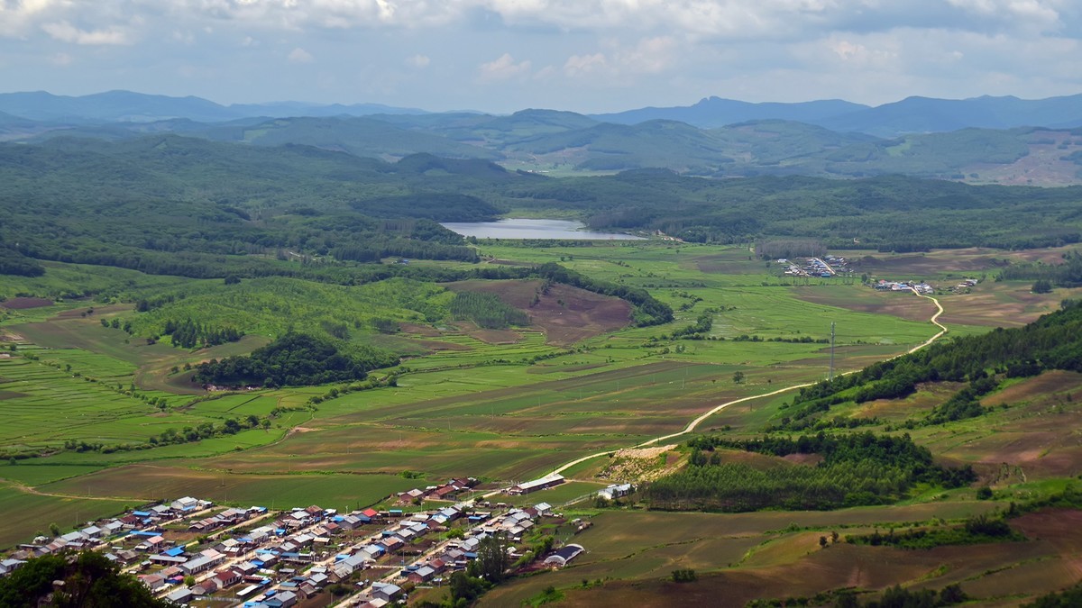 19.622尚志山关登山