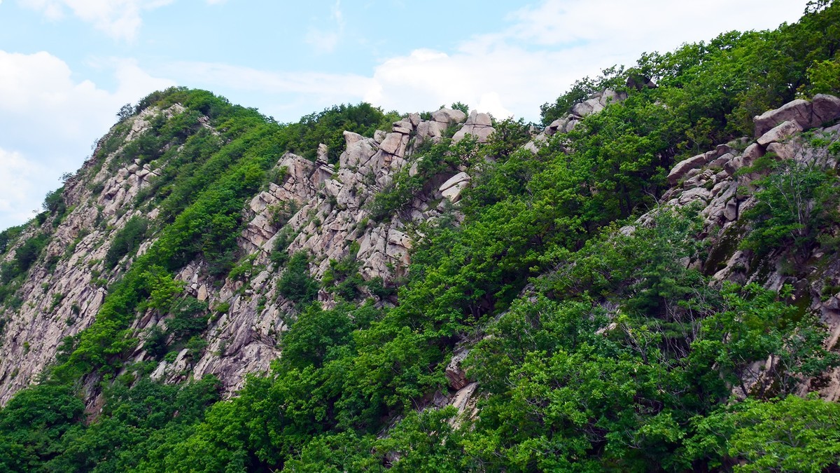 19.622尚志山关登山