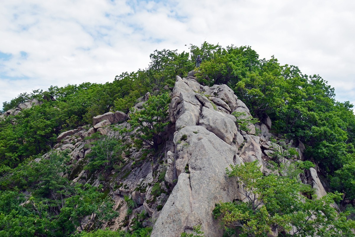 19.622尚志山关登山
