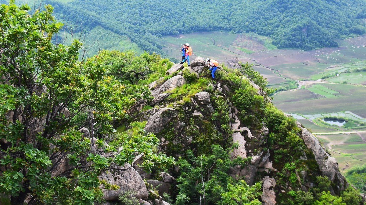 19.622尚志山关登山