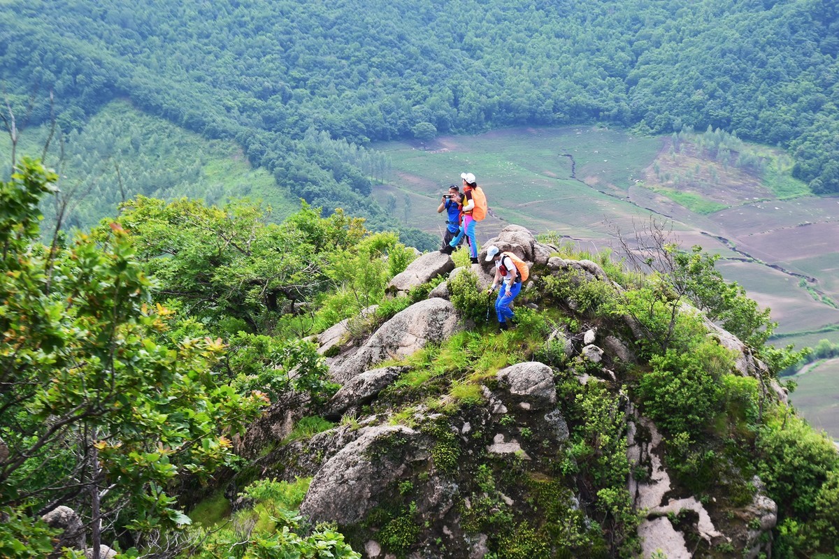 19.622尚志山关登山