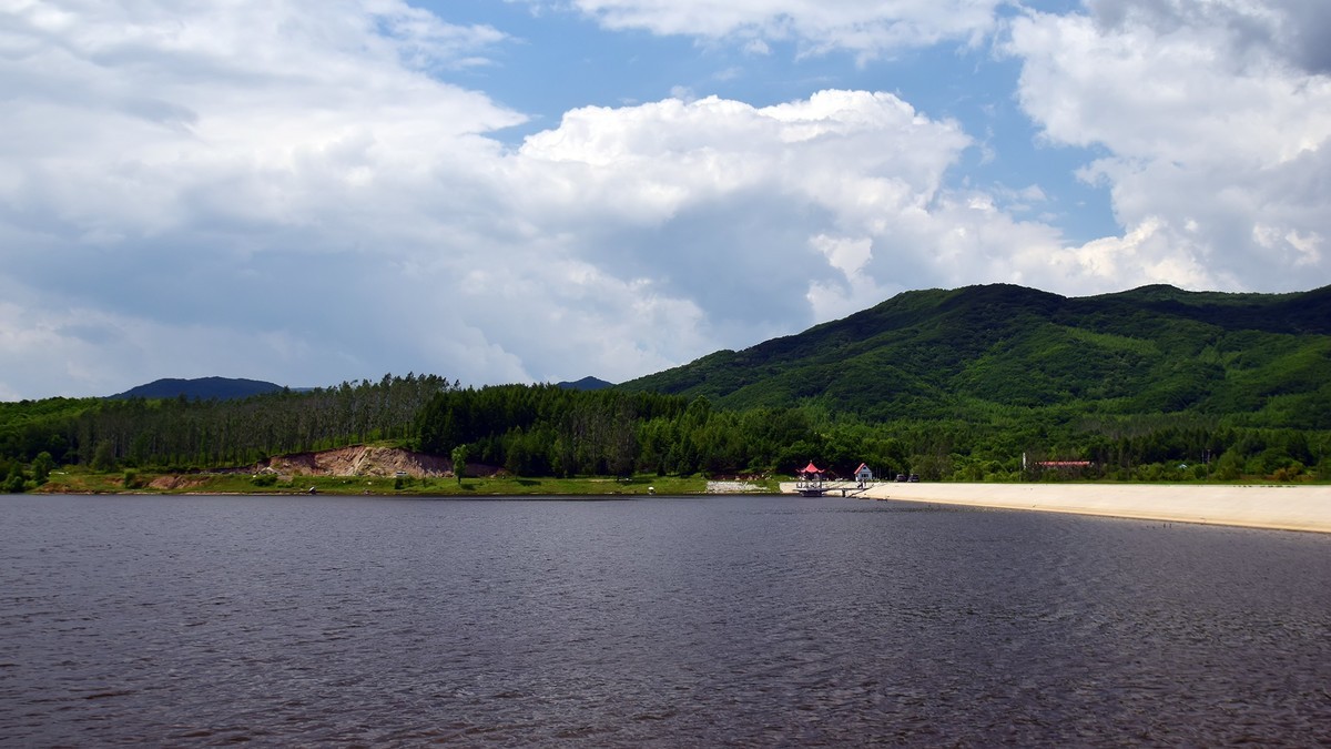 19.622尚志山关登山