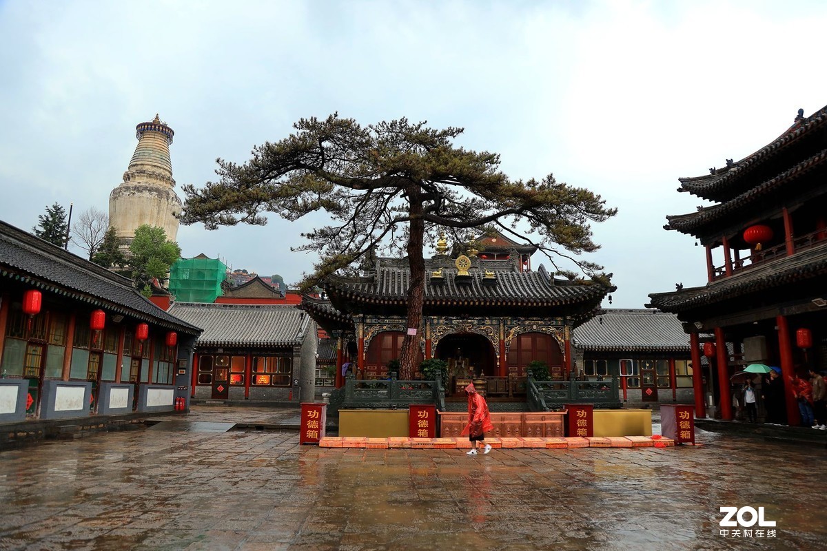山西之旅1雨游五台山白塔五爷庙