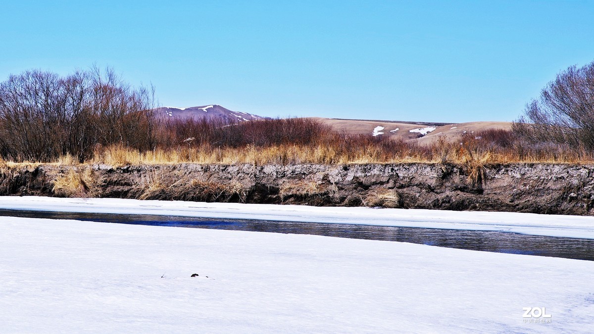 海拉尔河（冰雪正融）