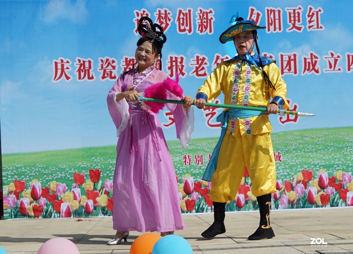 露天演岀刘海砍樵