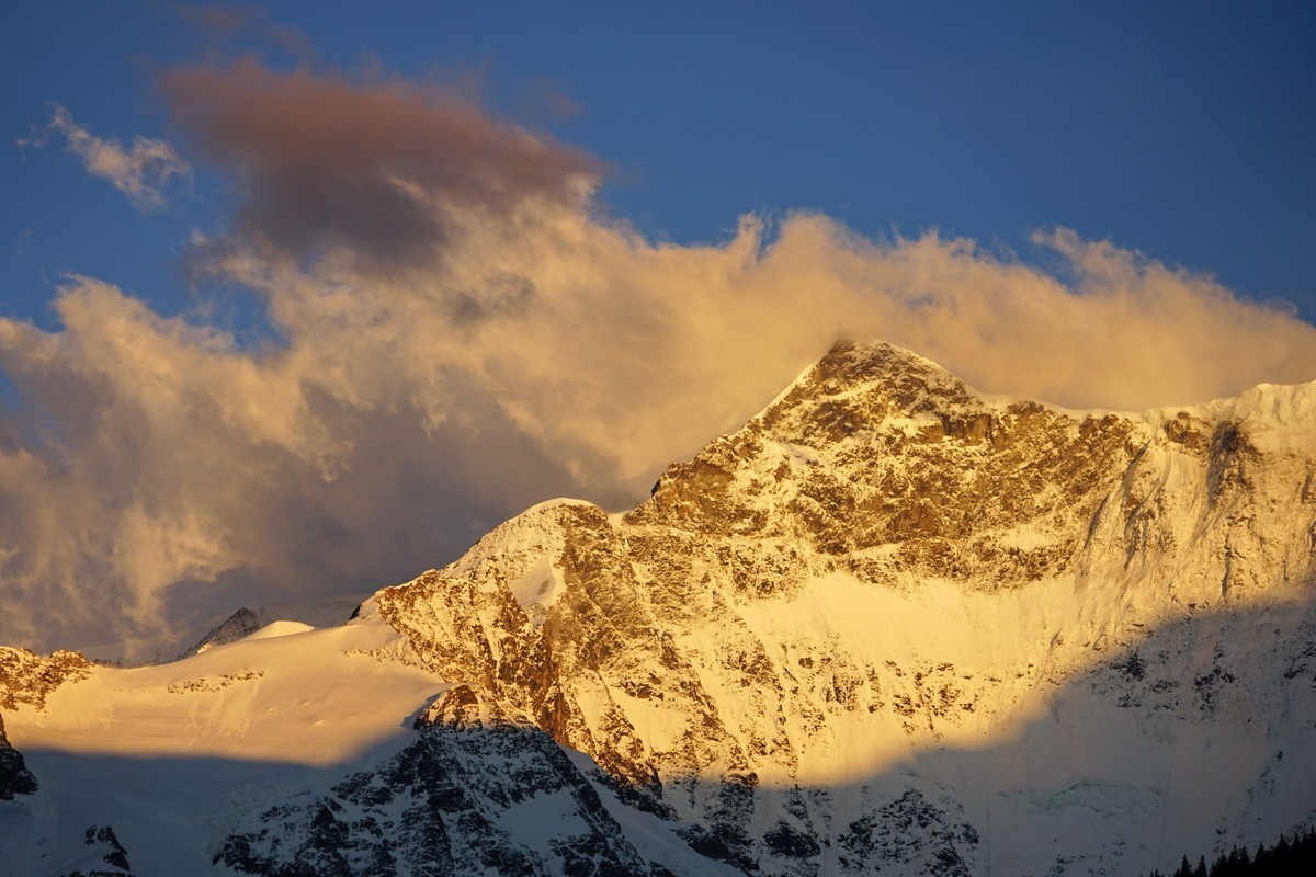 2019-6-13 在格林德瓦看到岂止是壮观