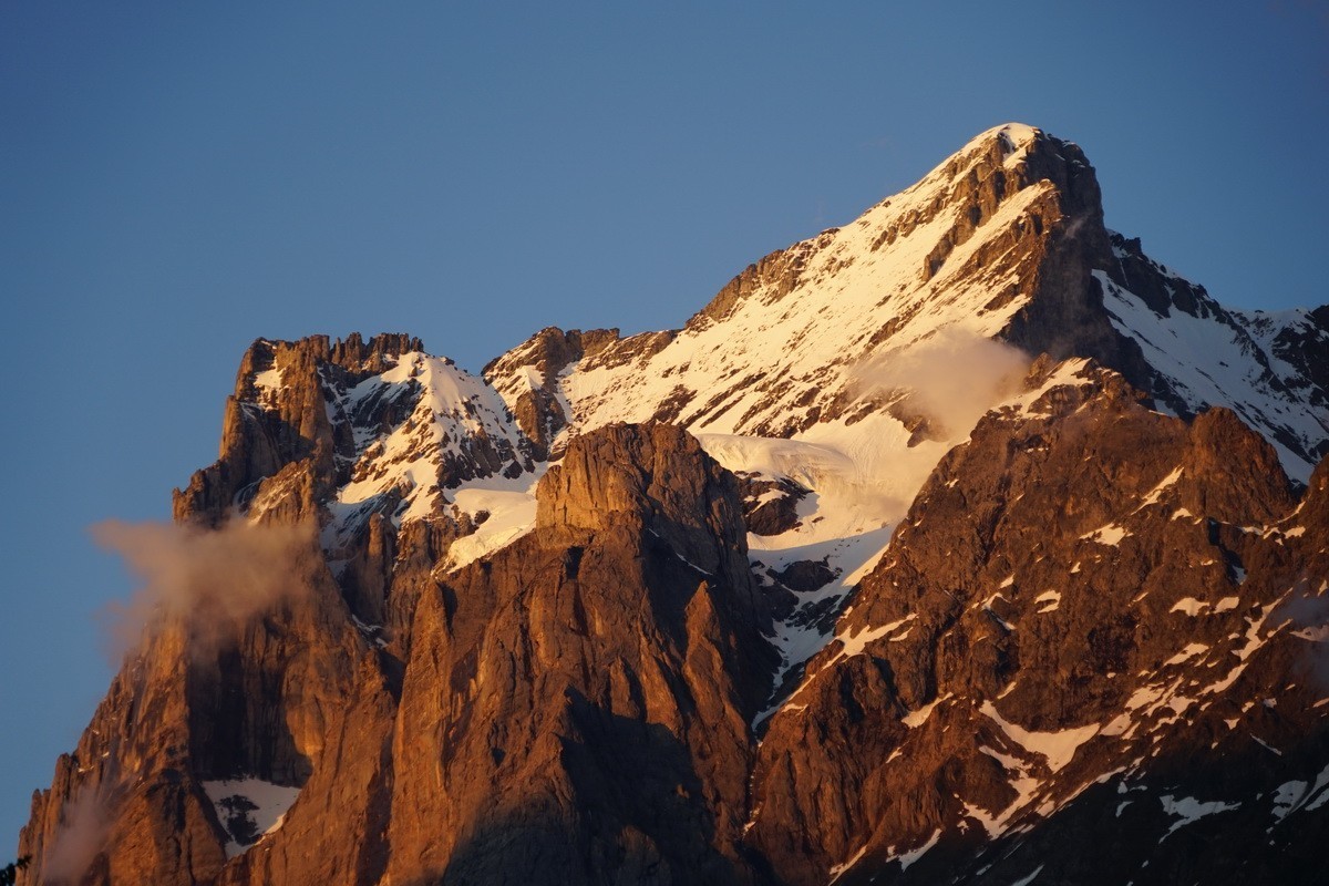 2019-6-13 在格林德瓦看到岂止是壮观