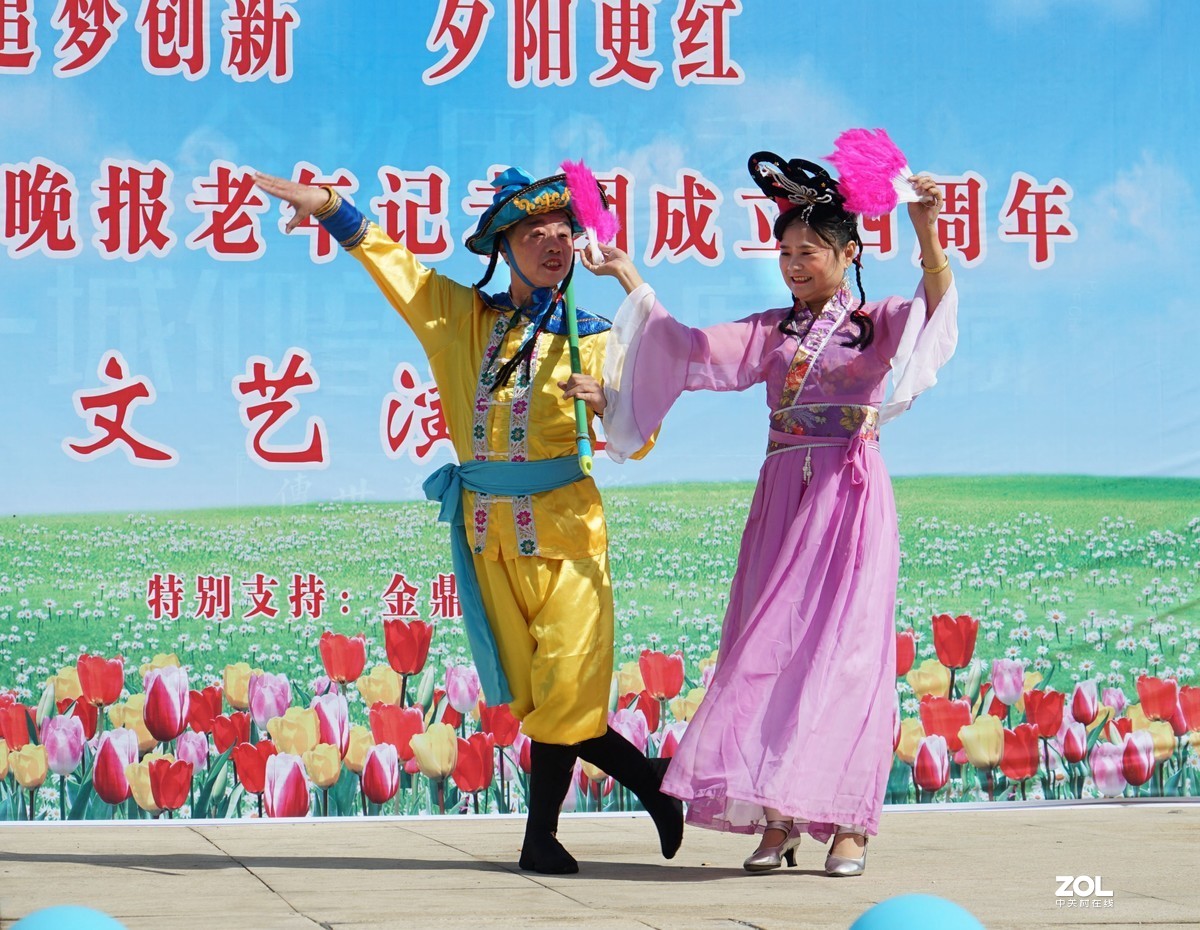 露天演岀刘海砍樵