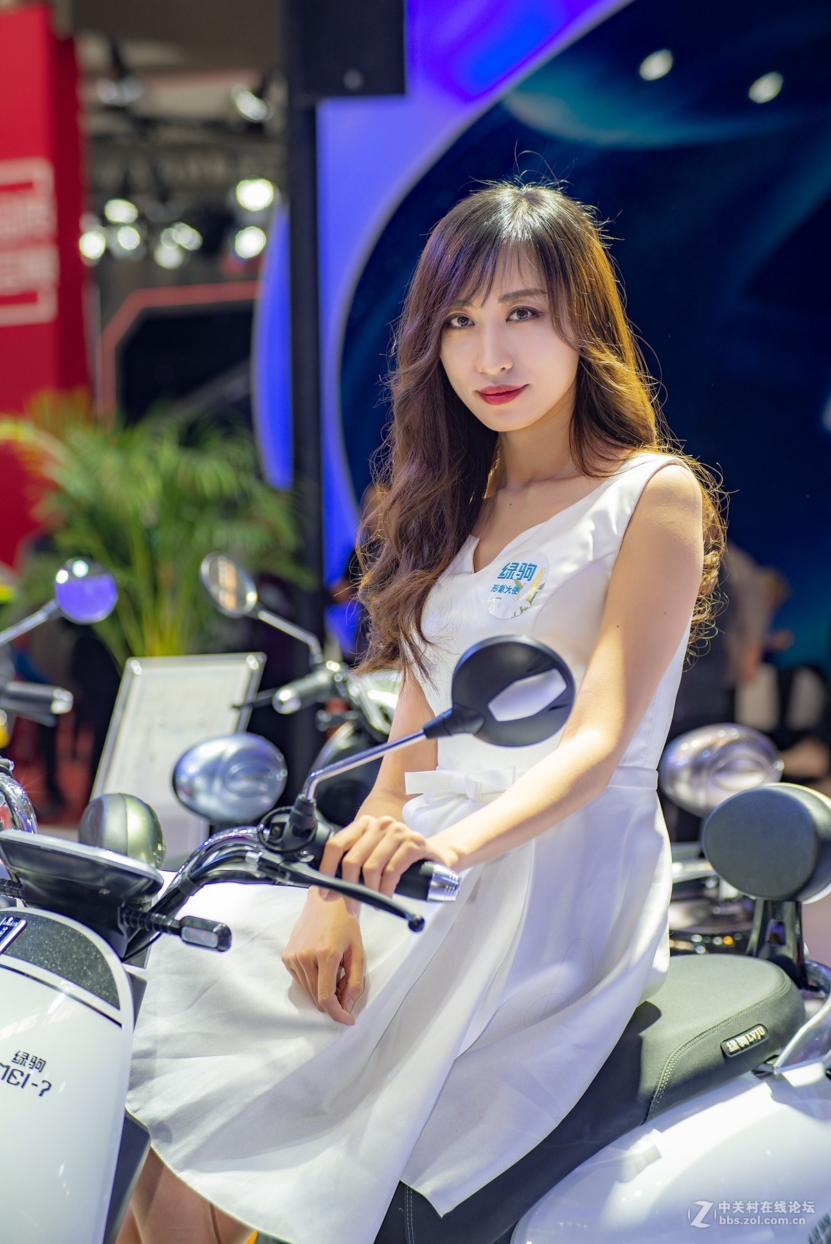 电动自行车展人像练习2