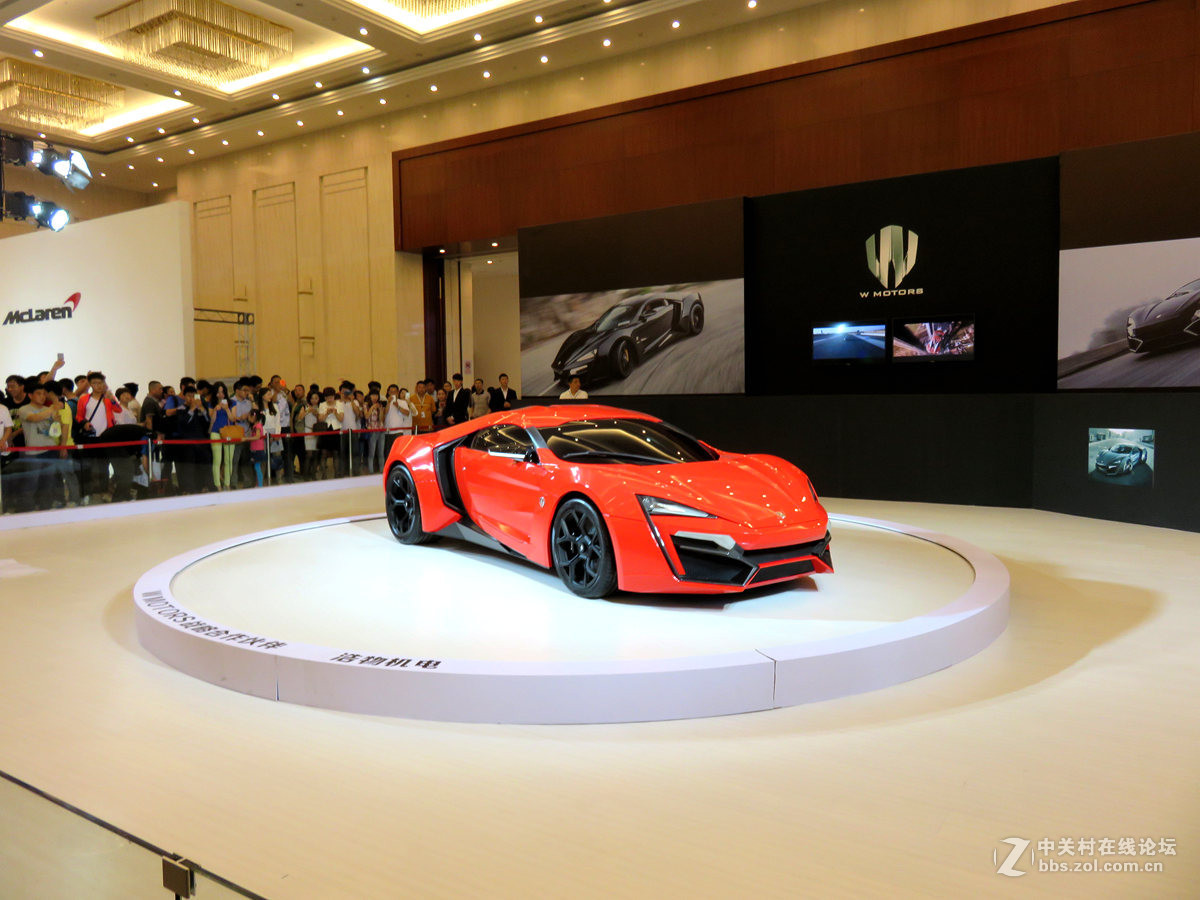世界最贵跑车-莱肯360度环视
