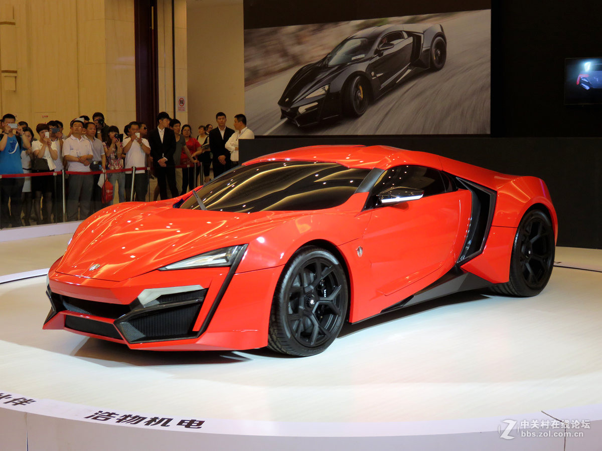 世界最贵跑车-莱肯360度环视