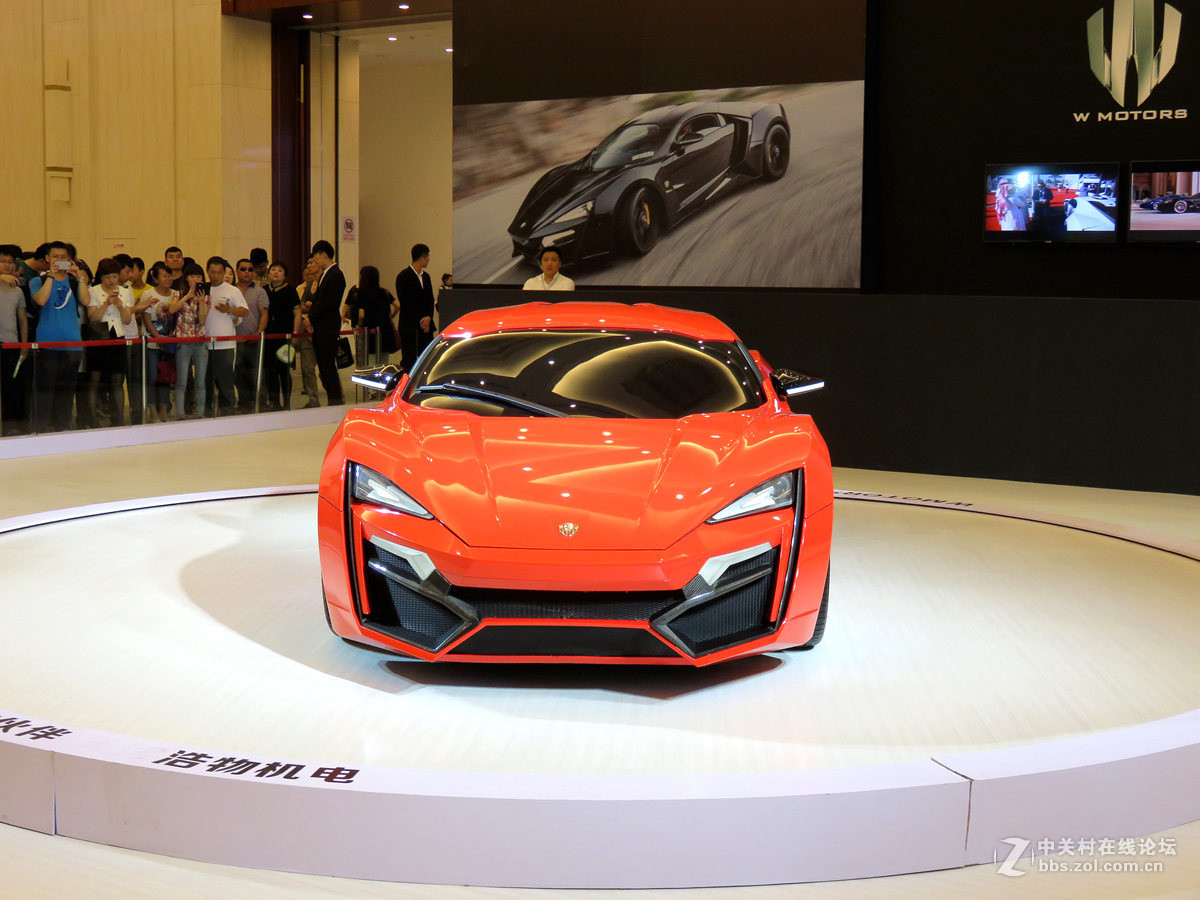 世界最贵跑车-莱肯360度环视