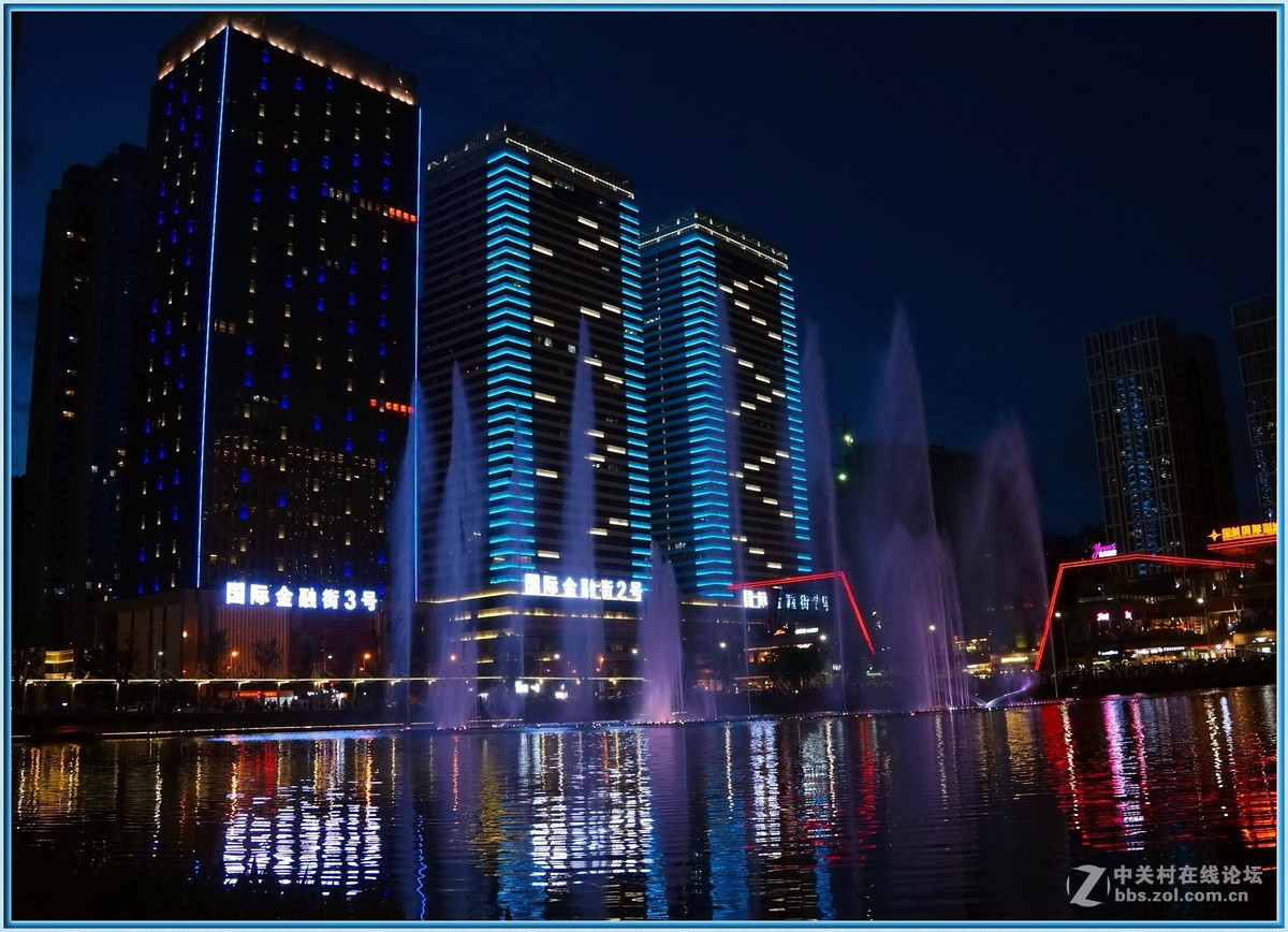 发一组贵阳夜景中的喷泉