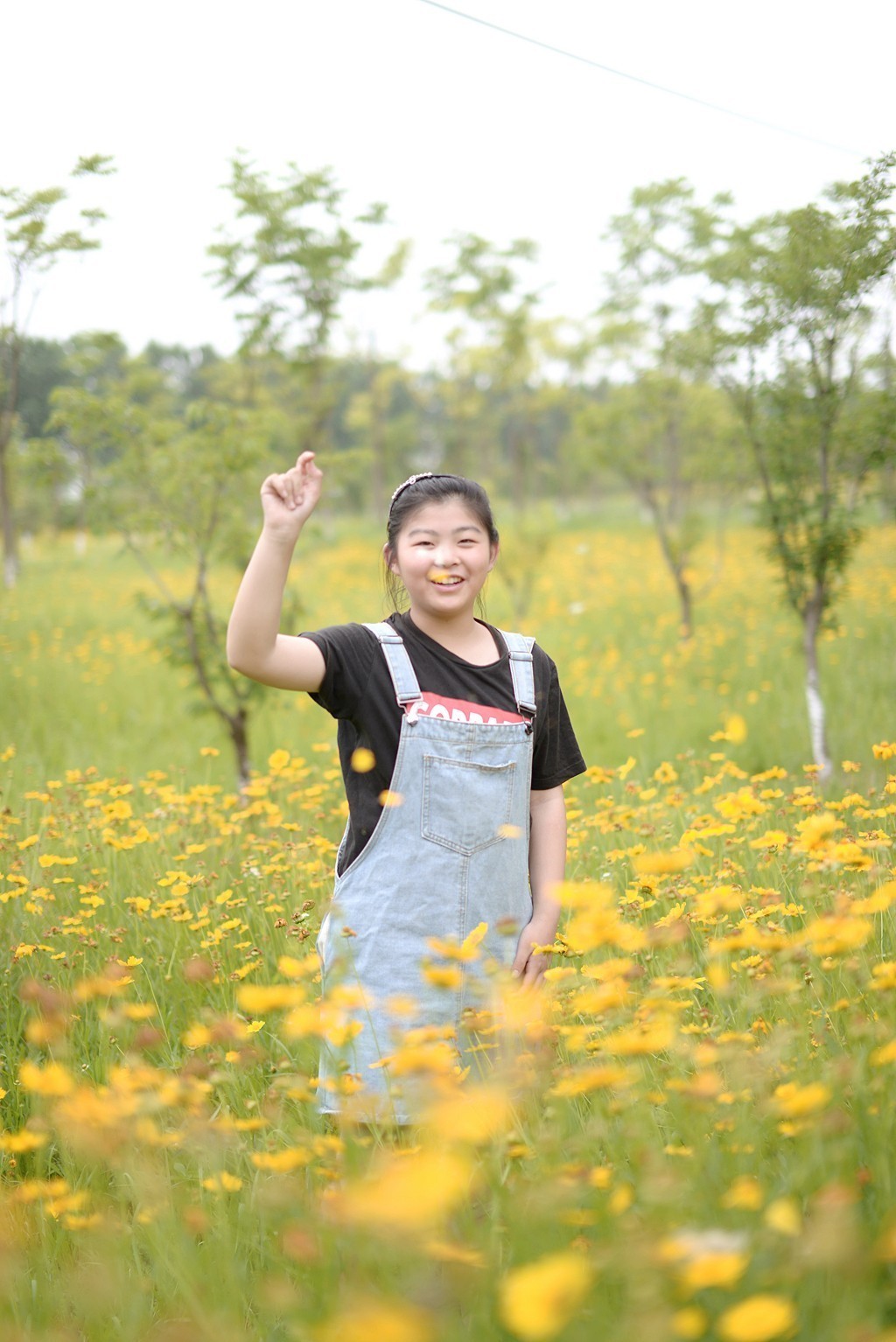大宝贝终于有心情拍照了，不容易啊，越大越不想拍了！D800E加适马50 1.4