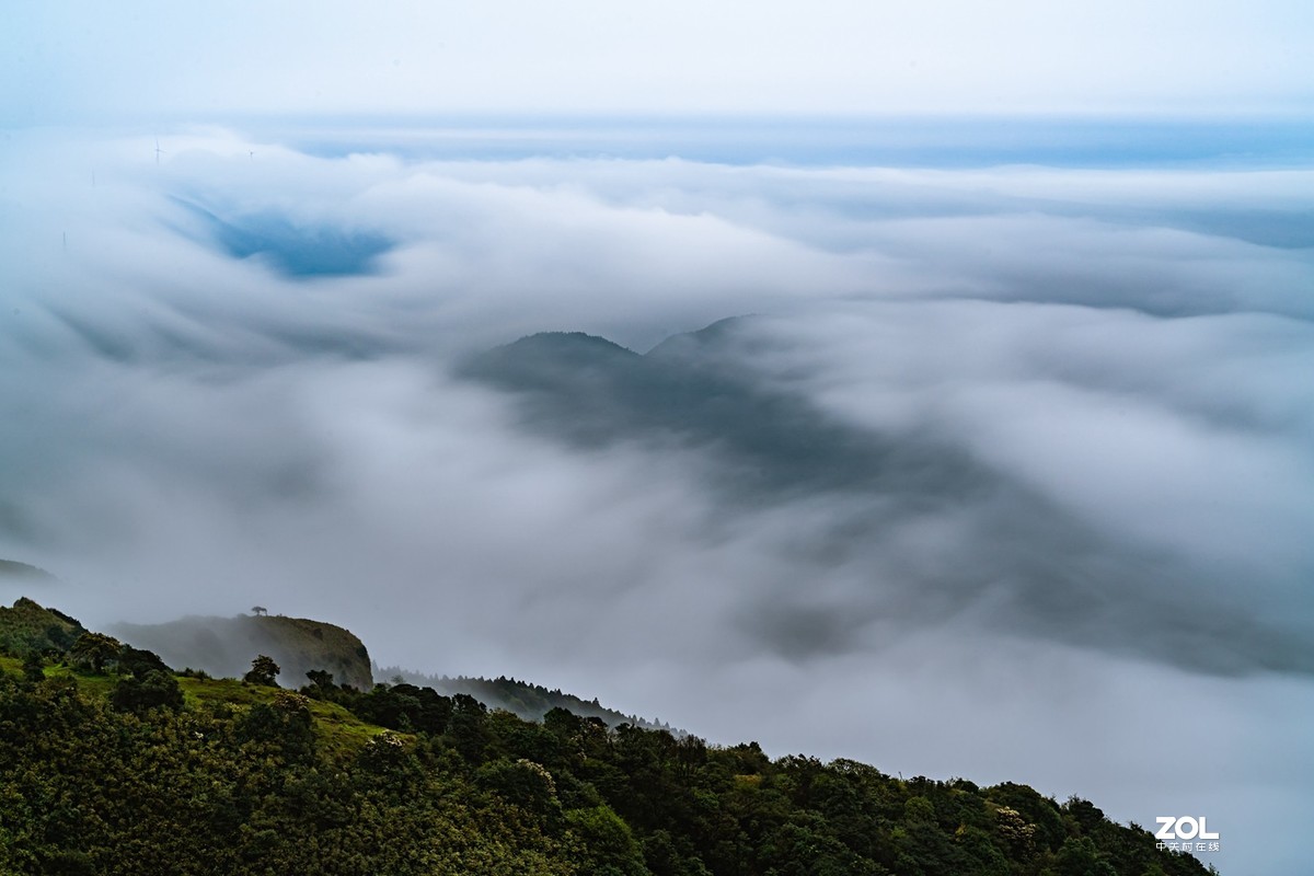 大容山三四月的几场云海