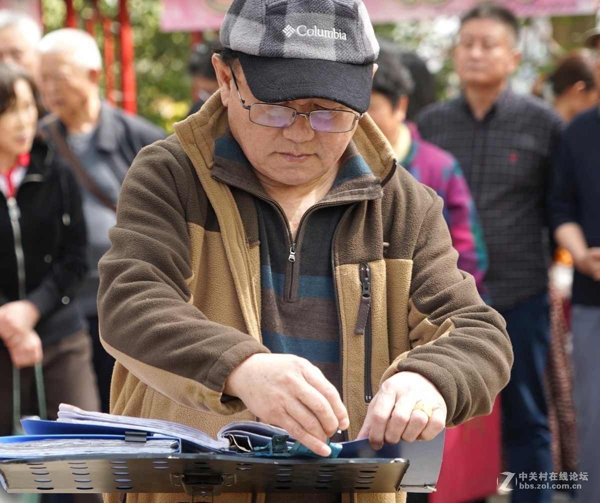 # 向版主求精 #老年 草根歌唱音乐会