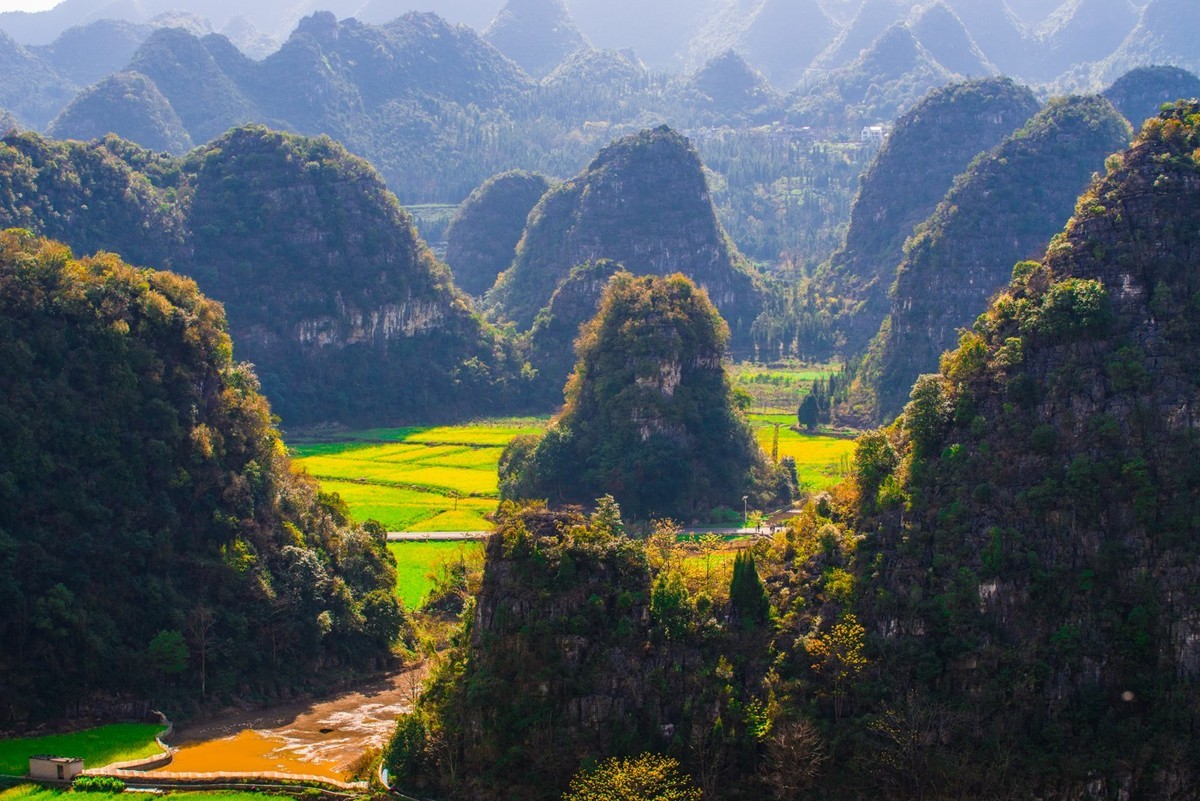 彩云之南之贵州兴义万峰林