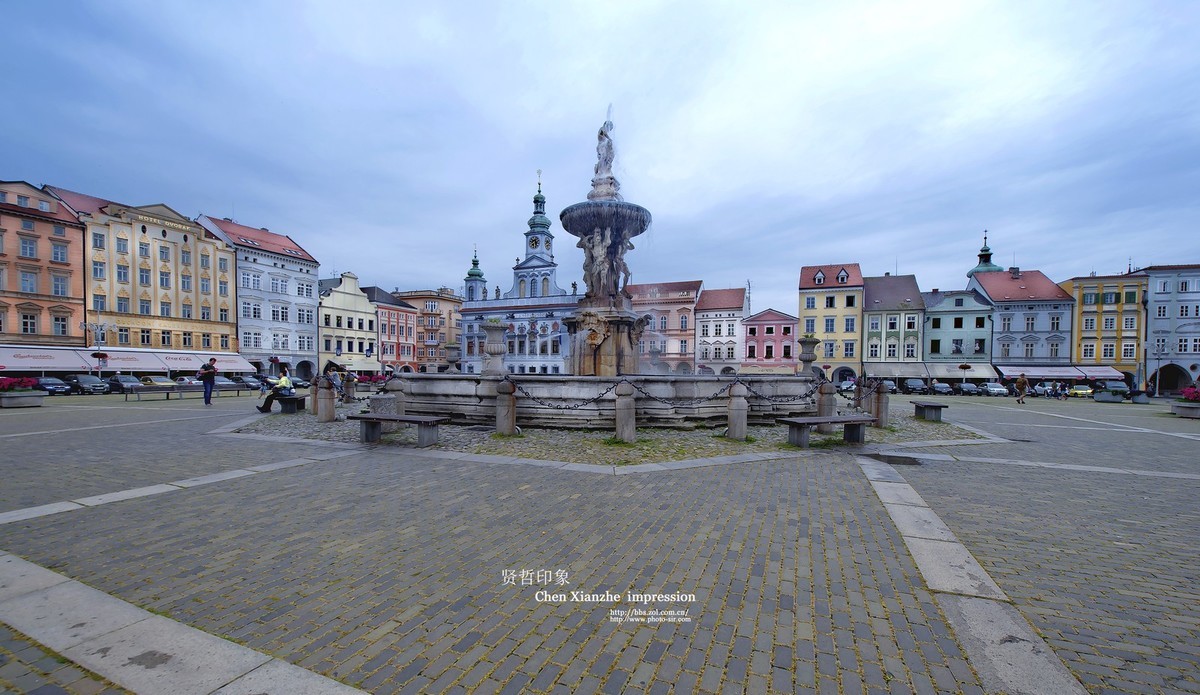 ----  【  旅  欧  漫  步  】 ----