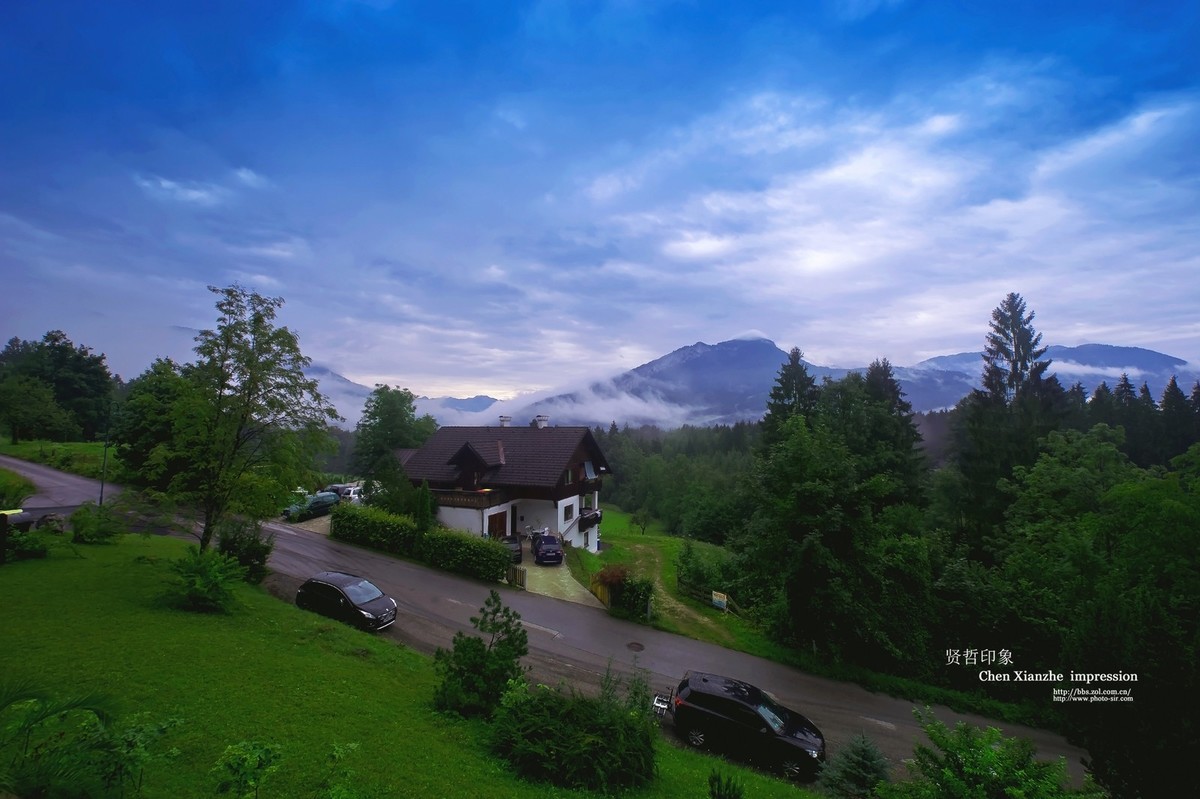 ----  【  旅  欧  漫  步  】 ----