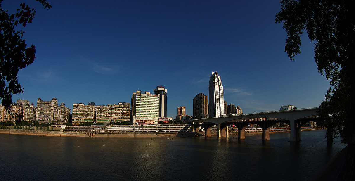 醉美中国酒城泸州