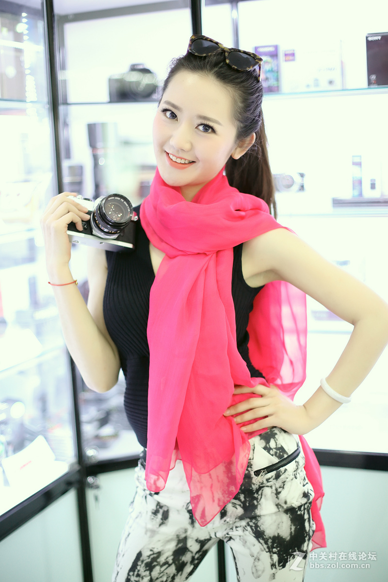 动静佳宜我行我素---爱摄影的临沂女孩宋佳怡