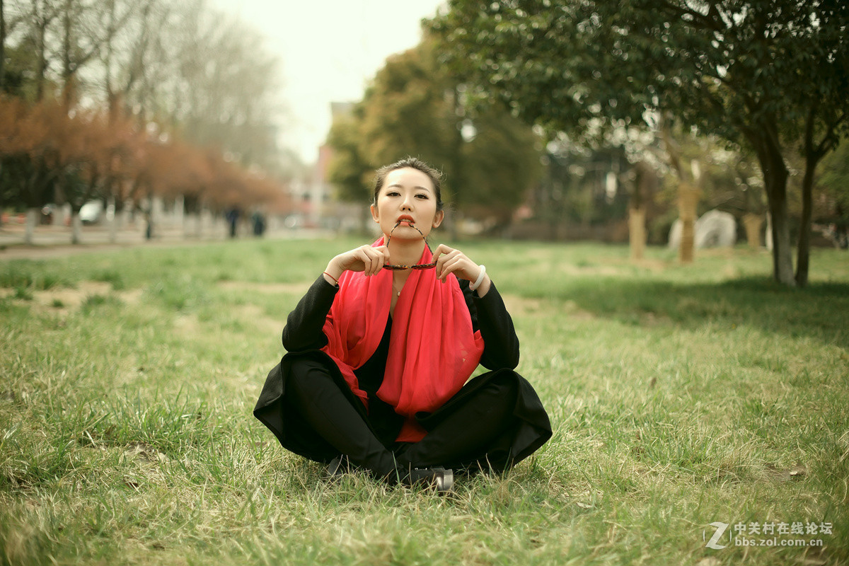 动静佳宜我行我素---爱摄影的临沂女孩宋佳怡